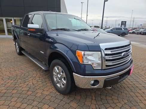 Used 2014 Ford F150 Lariat w/ Lariat Chrome Package image 3