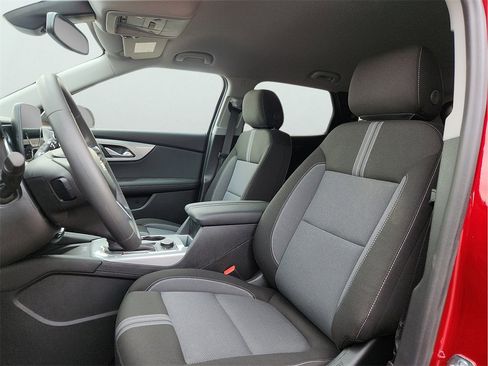 New 2026 Chevrolet Blazer LT image 17