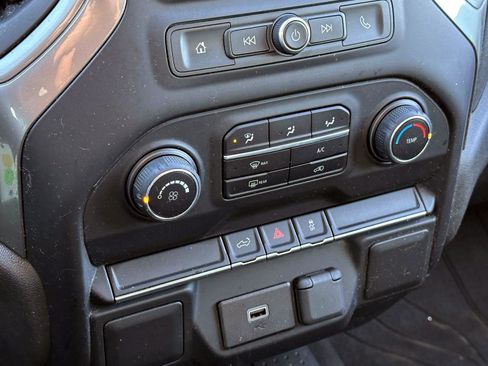 Certified 2020 Chevrolet Silverado 1500 Custom w/ Custom Value Package image 27