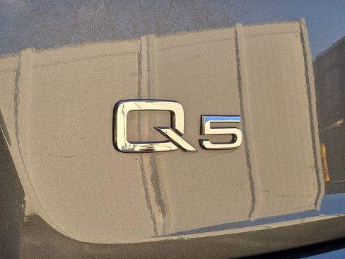 Used 2024 Audi Q5 2.0T Premium Plus image 31