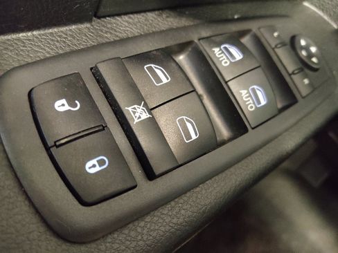 Used 2019 RAM 1500 Tradesman image 27