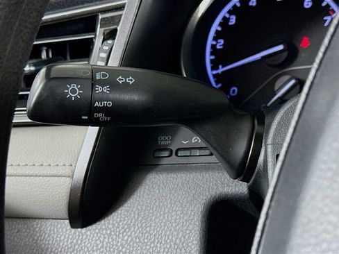 Certified 2020 Toyota Camry LE image 15