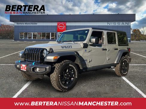 Used 2023 Jeep Wrangler Unlimited w/ Cold Weather Group AWD/4WD image 1