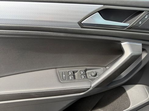 Used 2023 Volkswagen Tiguan S FWD image 11