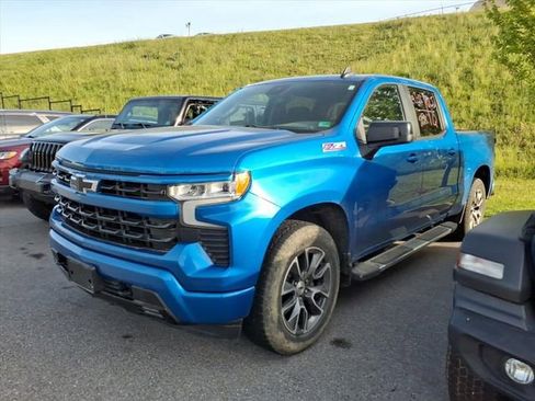 Used 2022 Chevrolet Silverado 1500 RST AWD/4WD image 11