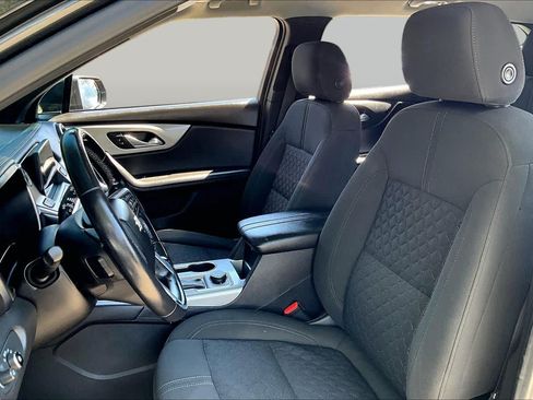 Used 2020 Chevrolet Blazer LT FWD image 8