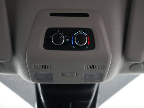Used 2025 Ford Transit 350 XLT RWD image 32