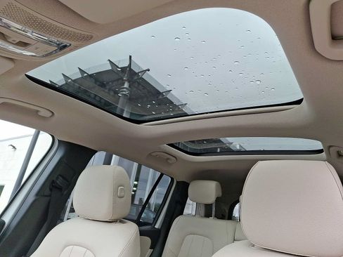 Certified 2023 Mercedes-Benz GLB 250 4MATIC image 11