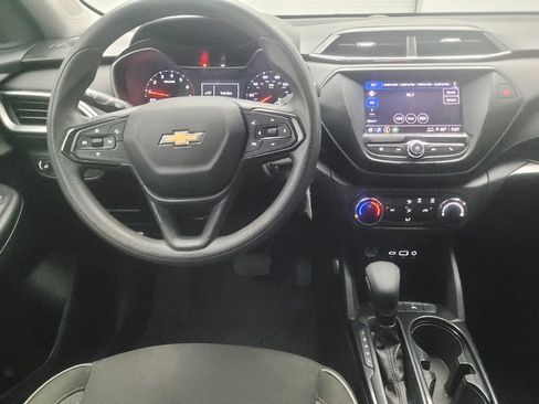 Used 2023 Chevrolet TrailBlazer LS FWD image 22