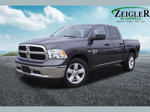 Used 2023 RAM 1500 Classic SLT image 1