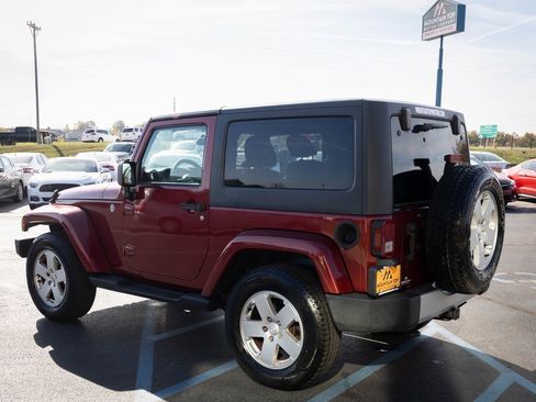 Used 2012 Jeep Wrangler Sahara w/ Dual Top Group image 17