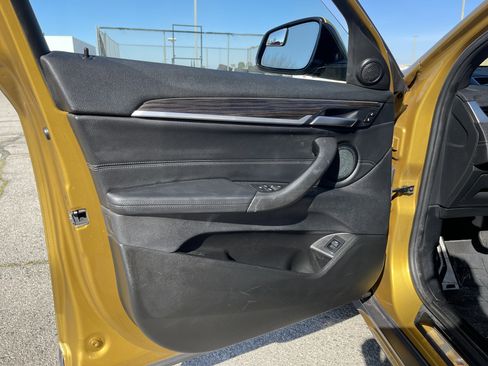 Used 2018 BMW X2 xDrive28i w/ M SportX Package image 11