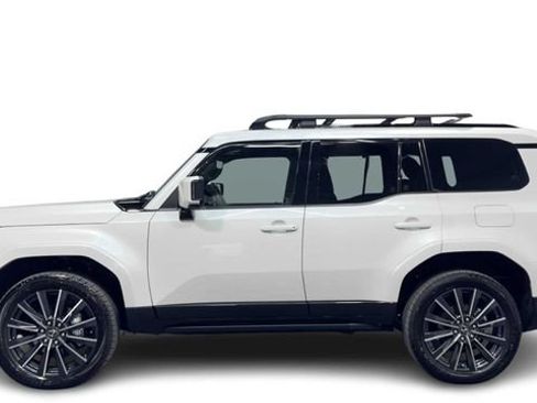 Used 2024 Lexus GX 550 w/ Cold Area Package AWD/4WD image 1