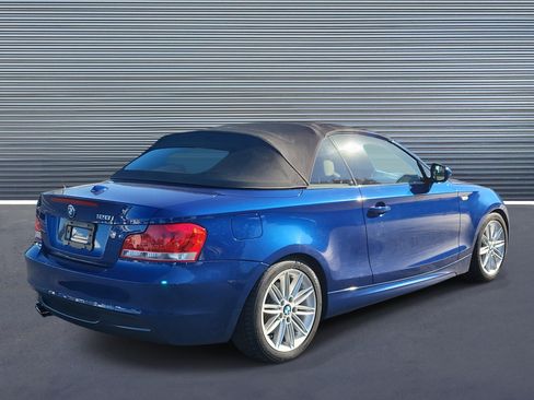 Used 2013 BMW 128i Convertible image 3