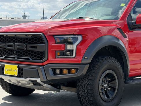 Used 2018 Ford F150 Raptor w/ Equipment Group 802A Luxury AWD/4WD image 9