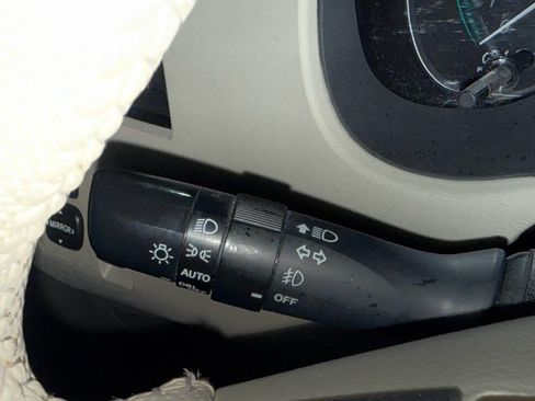 Used 2014 Toyota Sienna XLE image 55