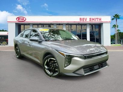Certified 2025 Kia K4 EX