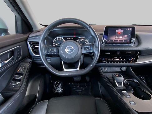 Used 2021 Nissan Rogue SL FWD image 6