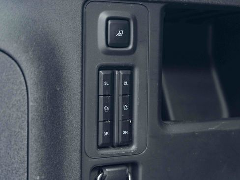 Used 2025 Ford Expedition King Ranch AWD/4WD image 44