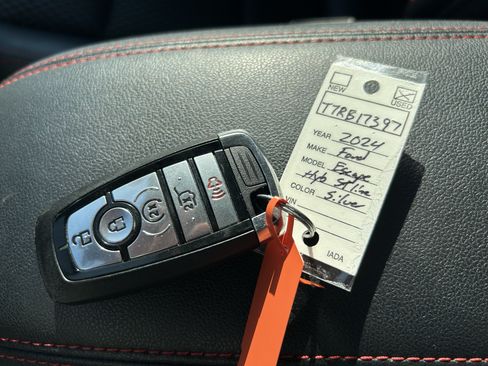 Used 2024 Ford Escape ST-Line Elite AWD/4WD image 37