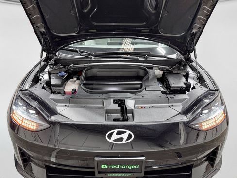 Used 2023 Hyundai Ioniq 6 Limited AWD/4WD image 25