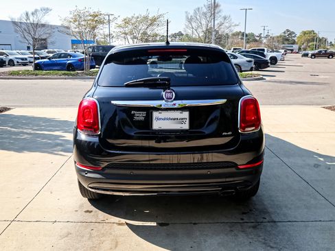 Used 2016 FIAT 500X Lounge image 9