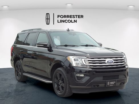 Used 2020 Ford Expedition XLT w/ Equipment Group 202A AWD/4WD image 1