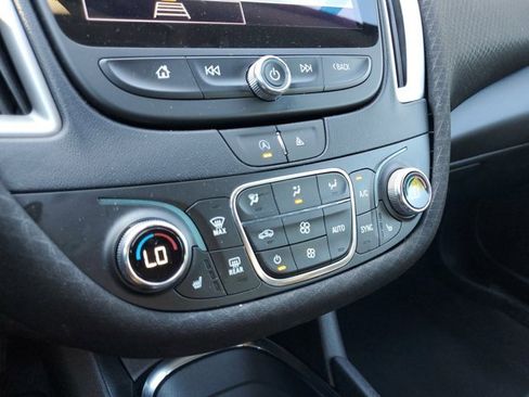 Used 2023 Chevrolet Malibu LT image 31