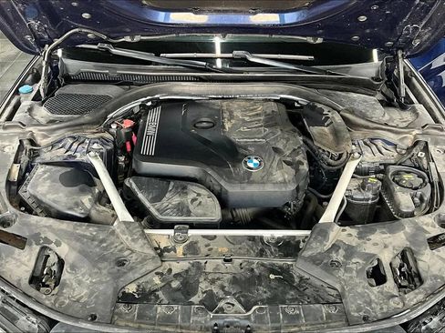 Used 2021 BMW 530i w/ Premium Package RWD image 32