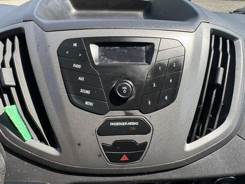 Used 2015 Ford Transit 150 130 Low Roof RWD image 29