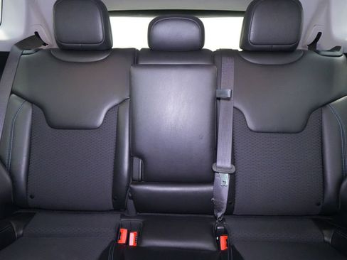 Used 2022 Jeep Compass Latitude w/ Convenience Group AWD/4WD image 20
