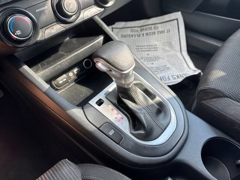Used 2020 Kia Forte LXS FWD image 19