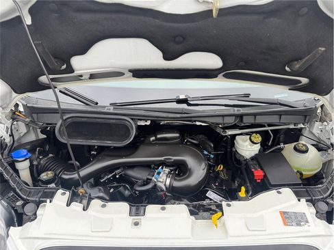 Used 2015 Ford Transit 250 130 Low Roof image 8