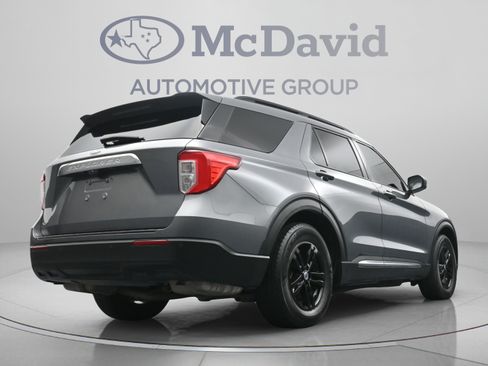 Used 2021 Ford Explorer XLT RWD image 30