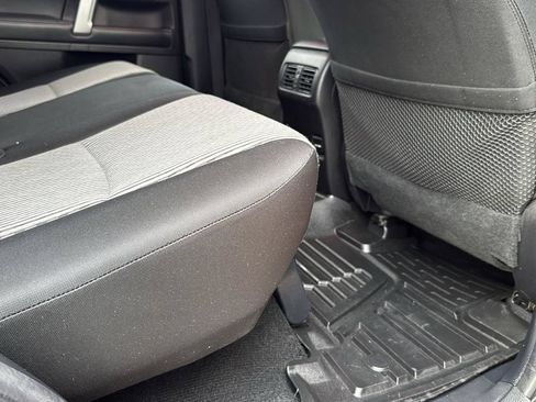 Used 2016 Toyota 4Runner SR5 AWD/4WD image 27