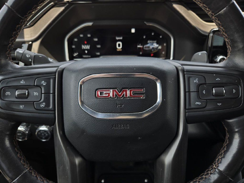 Used 2023 GMC Sierra 1500 AT4 w/ AT4 Premium Package AWD/4WD image 24