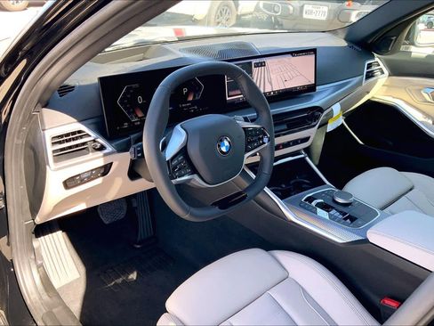 Used 2026 BMW 330i Sedan w/ Premium Package image 8