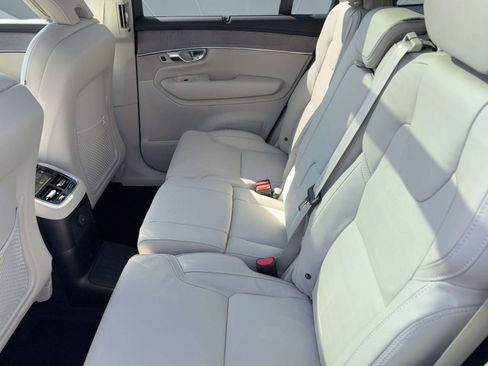 New 2026 Volvo XC90 T8 Ultra w/ Protection Package Premier image 24