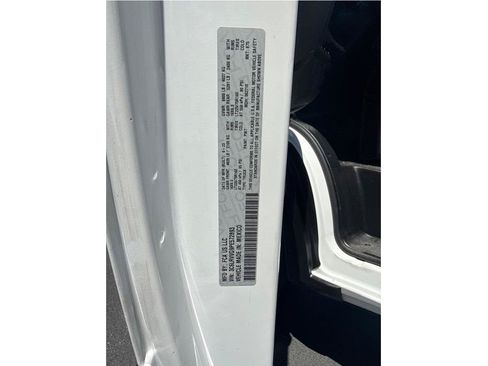 Used 2023 RAM ProMaster 2500 FWD image 21