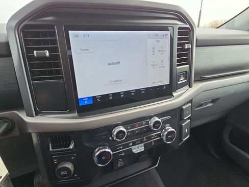 Used 2025 Ford F150 XLT w/ Equipment Group 301A Standard AWD/4WD image 20