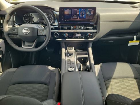 New 2026 Nissan Pathfinder SV AWD/4WD image 7