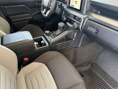 Used 2026 Toyota 4Runner 4WD image 19