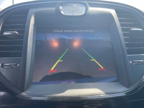 Used 2014 Chrysler 300 S w/ Luxury Group image 6