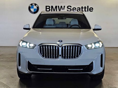 Used 2024 BMW X5 xDrive50e w/ Executive Package AWD/4WD image 8