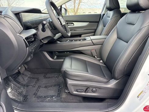 Used 2025 Nissan Murano SL AWD/4WD image 24