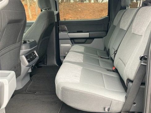 Used 2025 Ford F250 XLT w/ Black Appearance Package image 16