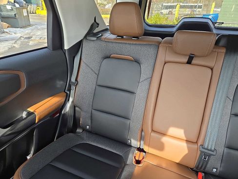 Used 2024 Ford Bronco Sport Outer Banks w/ Tech Package image 12