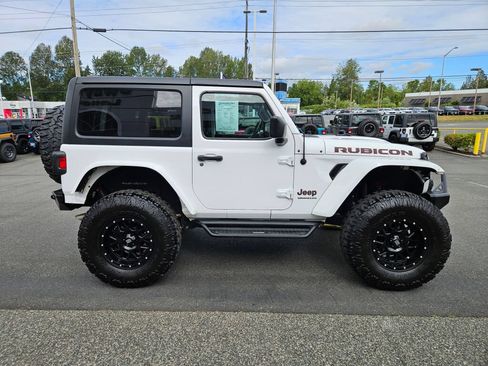 Used 2021 Jeep Wrangler Rubicon AWD/4WD image 6