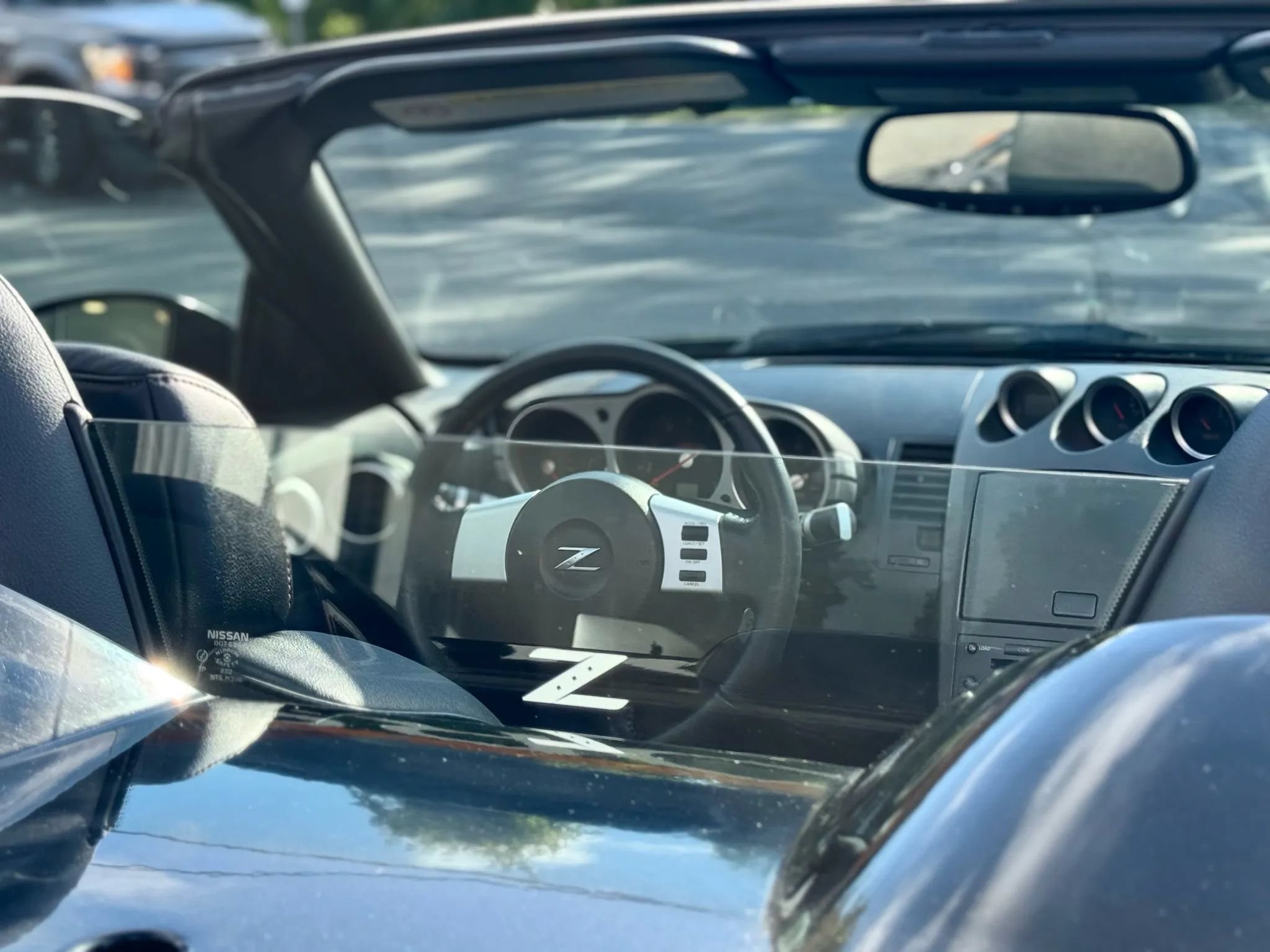 Used 2004 Nissan 350Z Touring RWD image 10