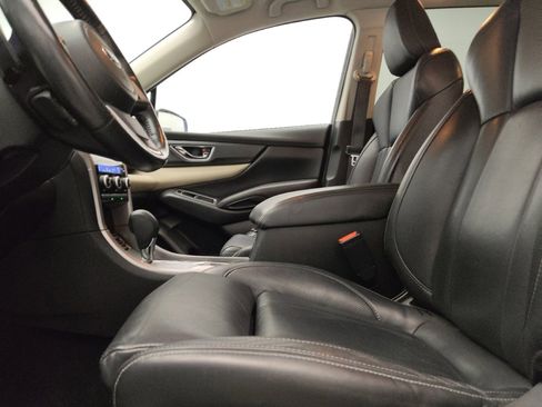 Used 2019 Subaru Ascent Limited w/ Popular Package #2 AWD/4WD image 17